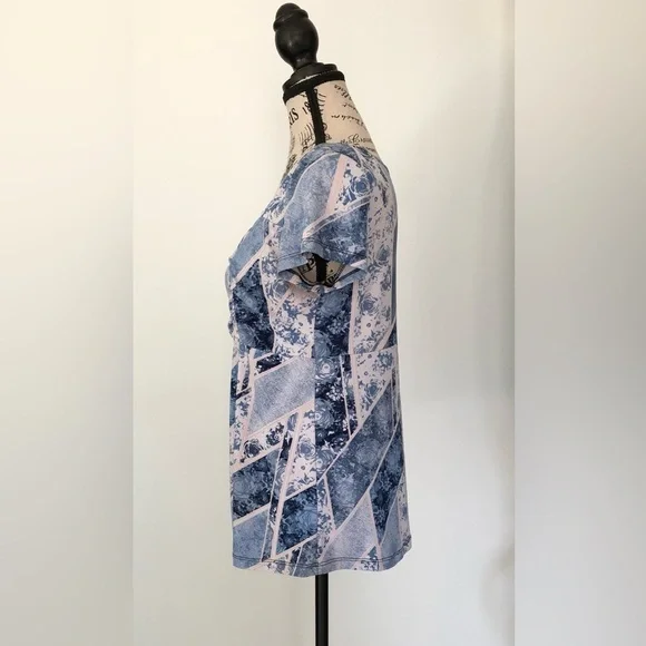 Victoria Collection Ladies Top - Picture 3 of 4